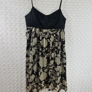 BCBG Max Azria Silk Dress Sz 6 Floral Empire Waist